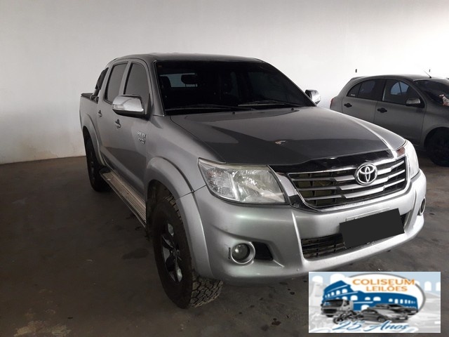 TOYOTA HILUX CD4X4 SRV 2015