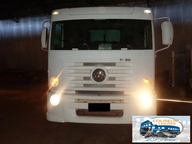 VOLKSWAGEN 15.180 CNM 2010