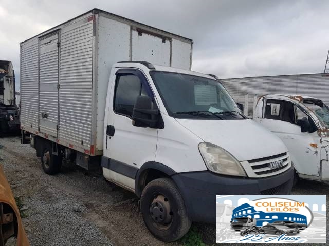 IVECO DAILY CHASSI DIÁRIO 35S14 CS 3.0 TURBO 2011 
