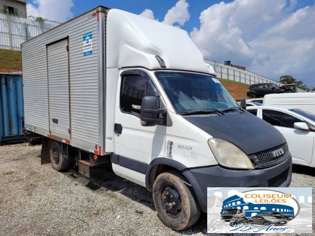 IVECO DAILY CHASSI 35S14 CS 3.0 TURBO 2013 
