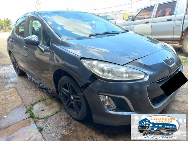 PEUGEOT 308 2013 