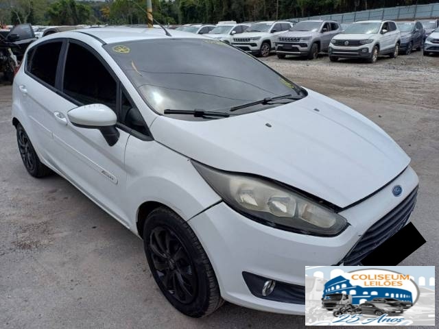 FORD FIESTA 2015 