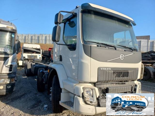 VOLVO VM 330 R 7.2 I6 2022 