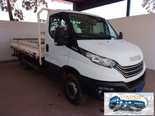 IVECO DAILY 35CS 2023