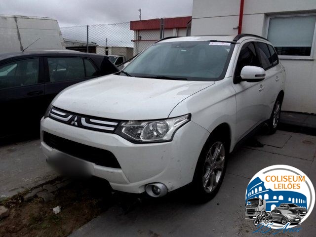 MMC OUTLANDER 2.0 ANO 2014/2015