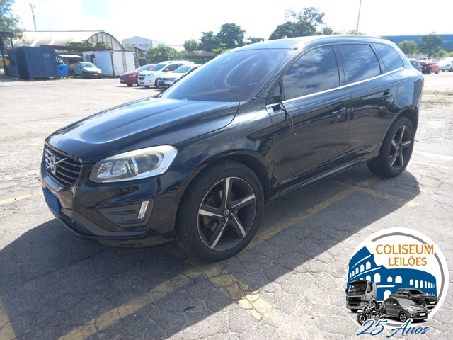 VOLVO XC60 2.0T5 R-DESIGN ANO 2015/2016